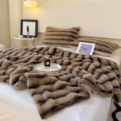 پتو لحافی راه راه 2 نفره با 2 عدد روبالشت 